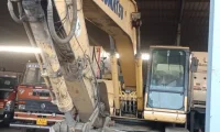 Komatsu PC210LC-8 Excavator